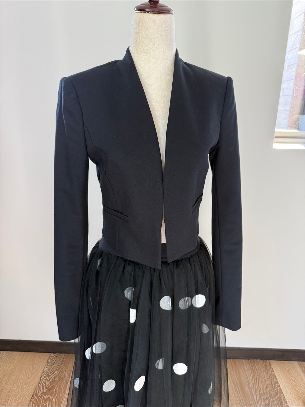 Black Cropped Open Blazer